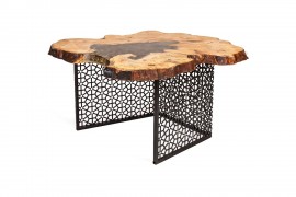 Tisch Samara, Wildesche & Kunstharz Tischgestell aus Stahl