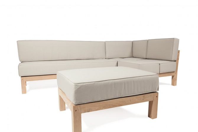 Ecksofa mit Sitzhocker